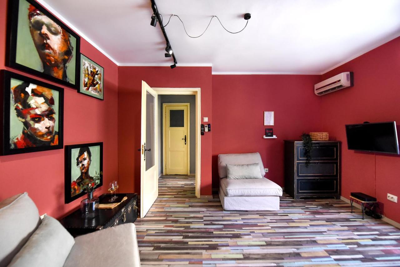 Captivating Old Town Apartment Bukarest Exterior foto